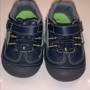 Toddler health tex shoes